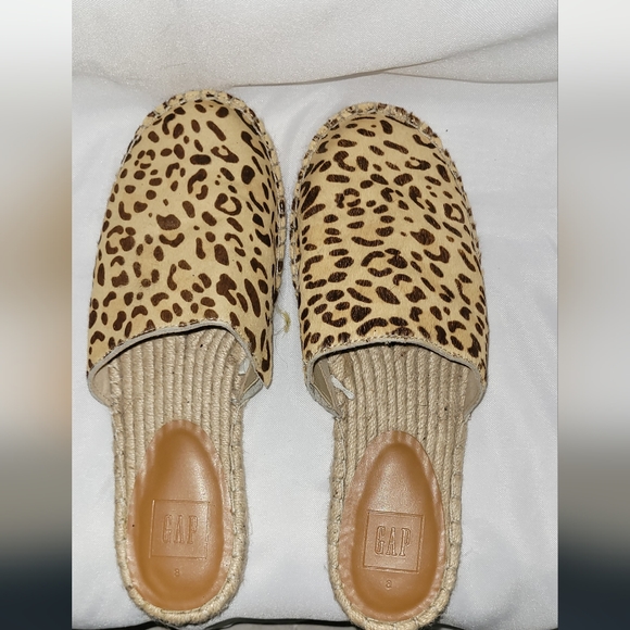 Gap Espadrilles Leopard Print, Size 8 - Picture 2 of 7